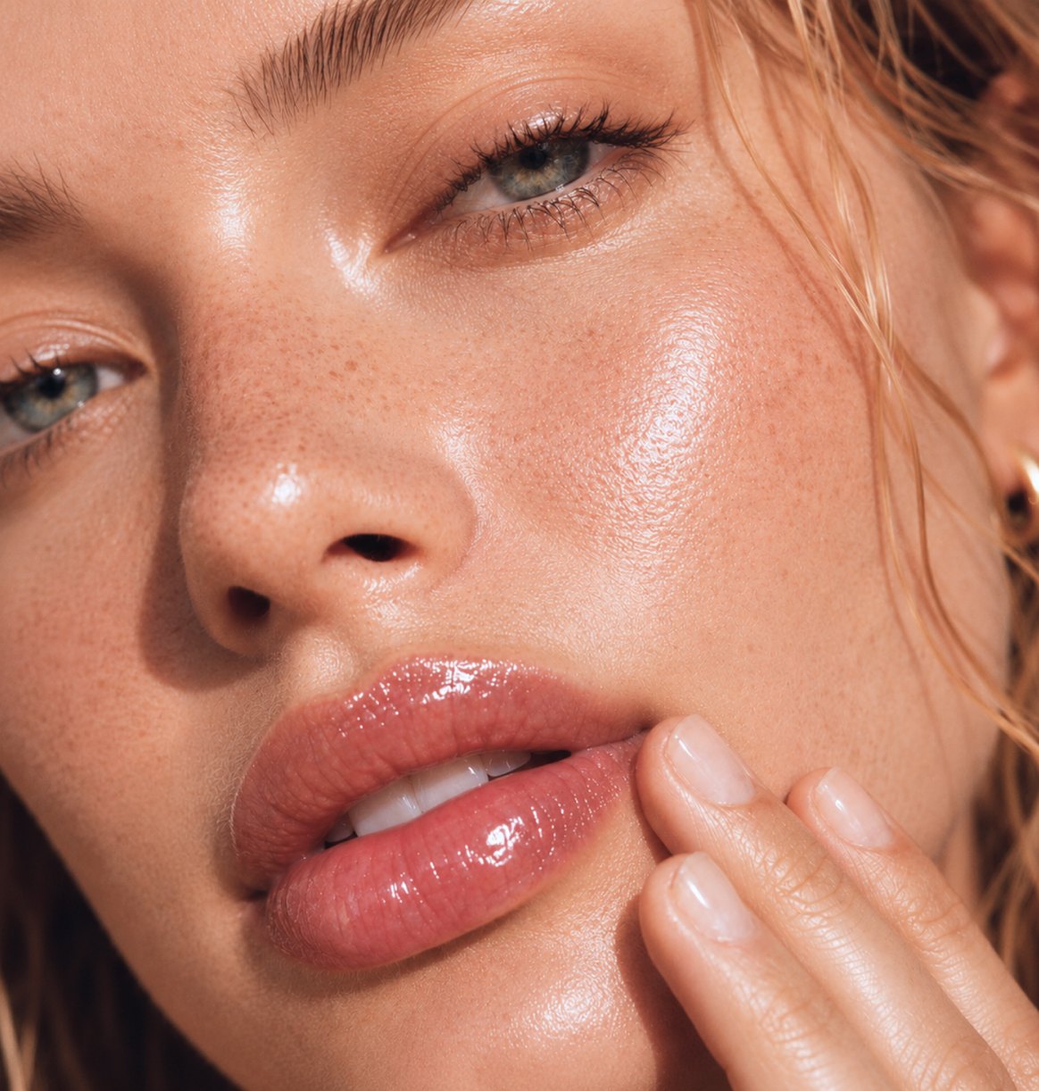 Close-up of glossy, naturally smooth lips